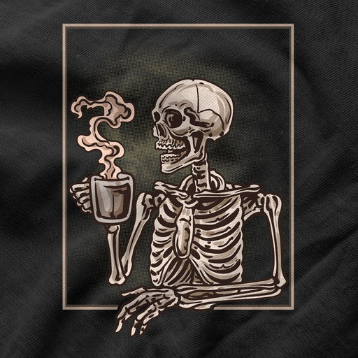 Camiseta Me Mantengo Vivo Taza De Café Esqueleto